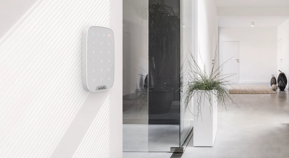 28294.83.WH3 : Ajax Keypad Plus (9NA) white