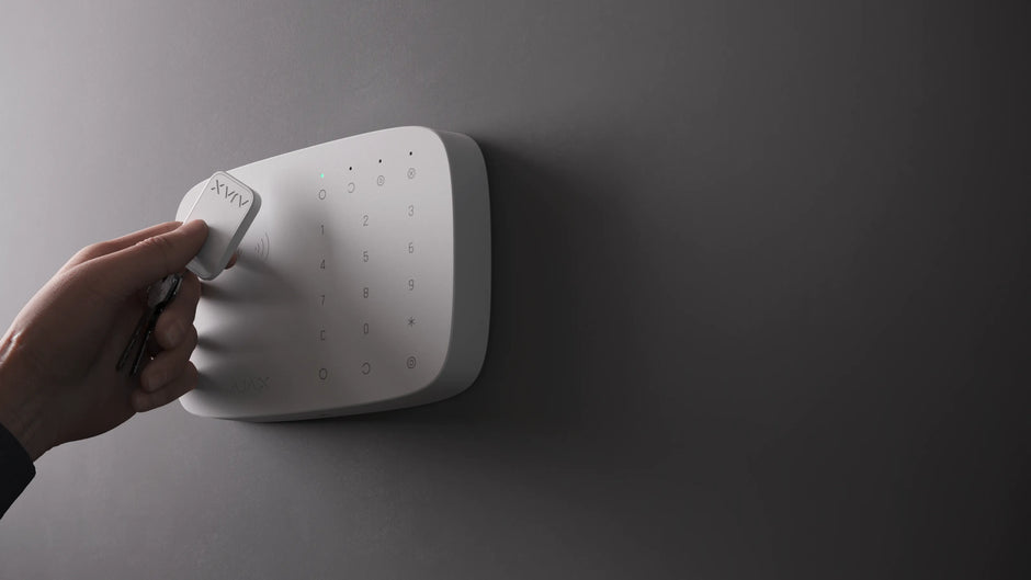 28296.91.WH3 : Ajax Keypad Combi (9NA) white