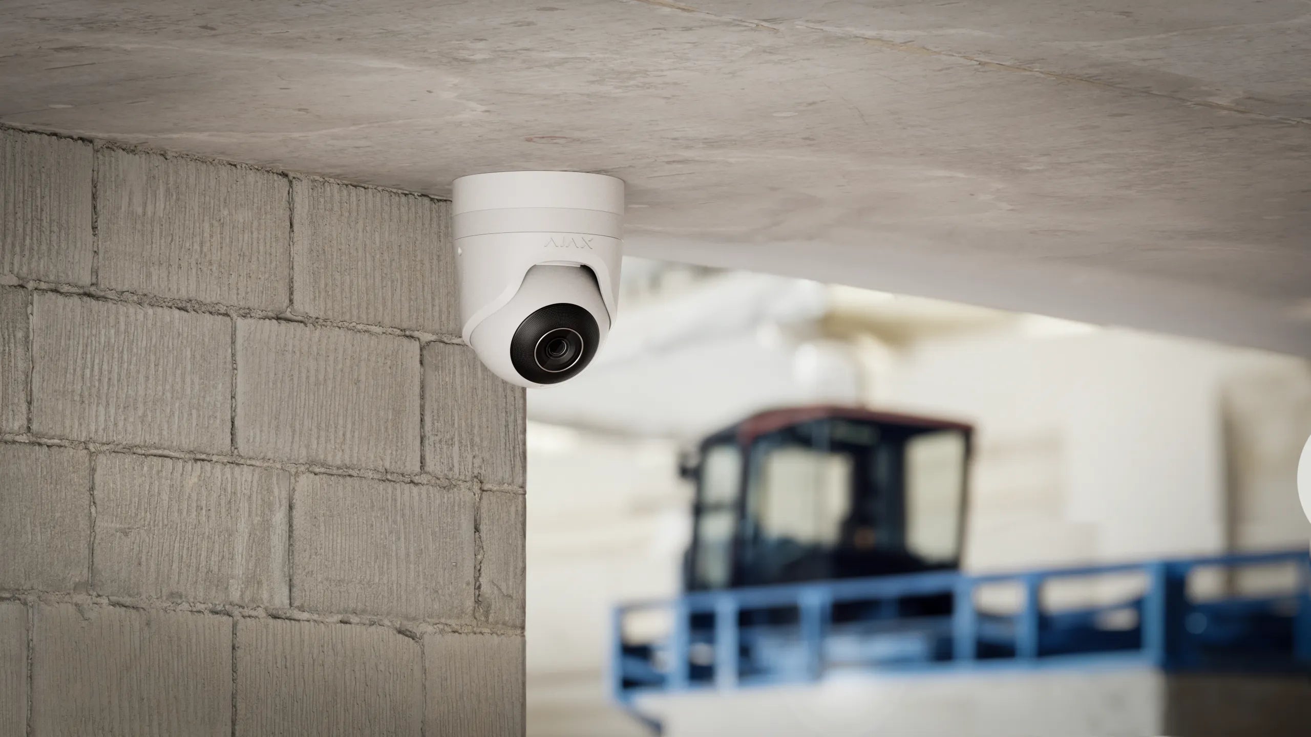 64927.197.WH1 : TurretCam (8 Mp/2.8 mm) Ultra HD AI-Powered IP Surveillance Camera